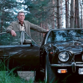 How to recreate the best James Bond chases… in your front room!